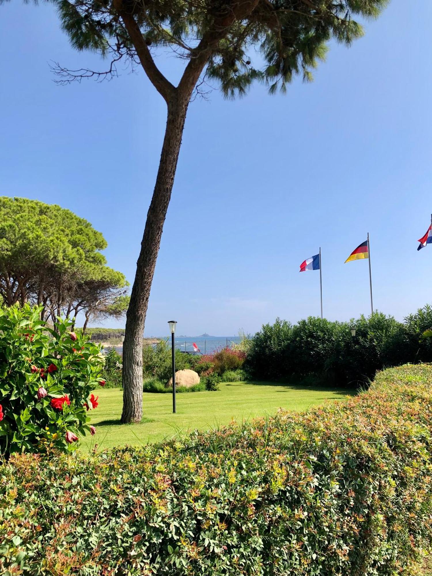 Camping Cala D'Ostia Pula Exterior foto